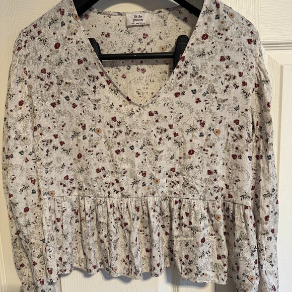 Little Moon floral long-sleeve, size XS - Picture 1 of 4